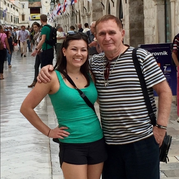 Meet your Posher, Susie - Picture 4 of 7